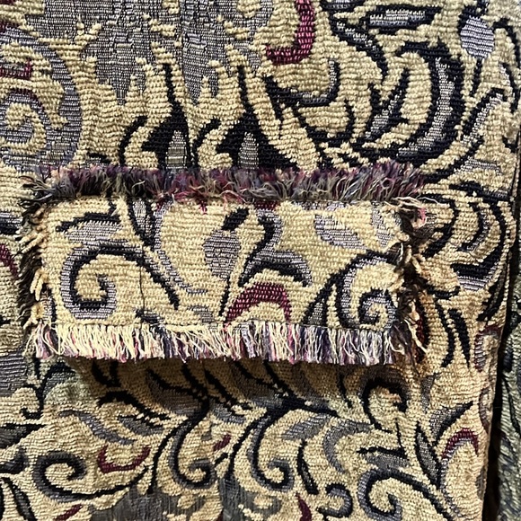 Denim & Co. chenille 3 button jacket. Like new. - Picture 4 of 6